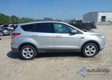 2015 Ford Escape Se z USA, uszkodzony, nr VIN 1FMCU0GX4FUC31789